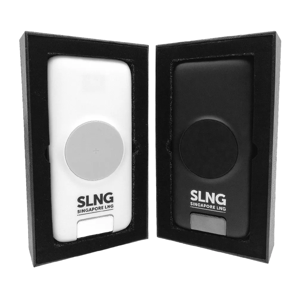 10000mAh Powerbank with built-in Cables
