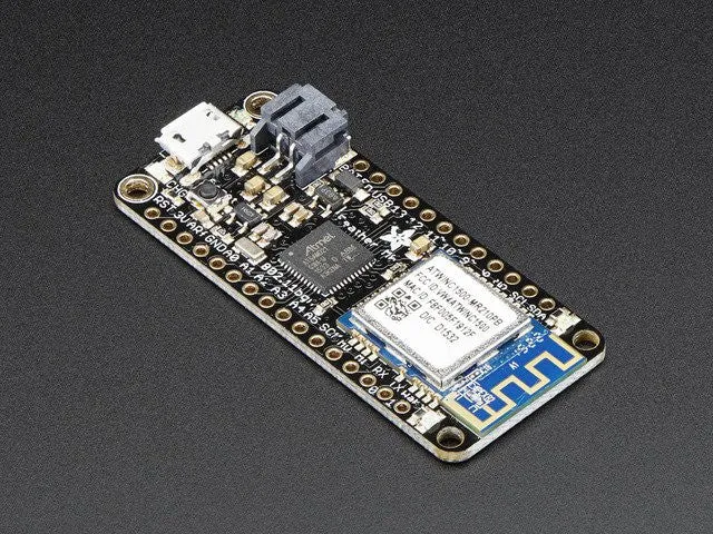 Adafruit Feather M0 WiFi - ATSAMD21   ATWINC1500