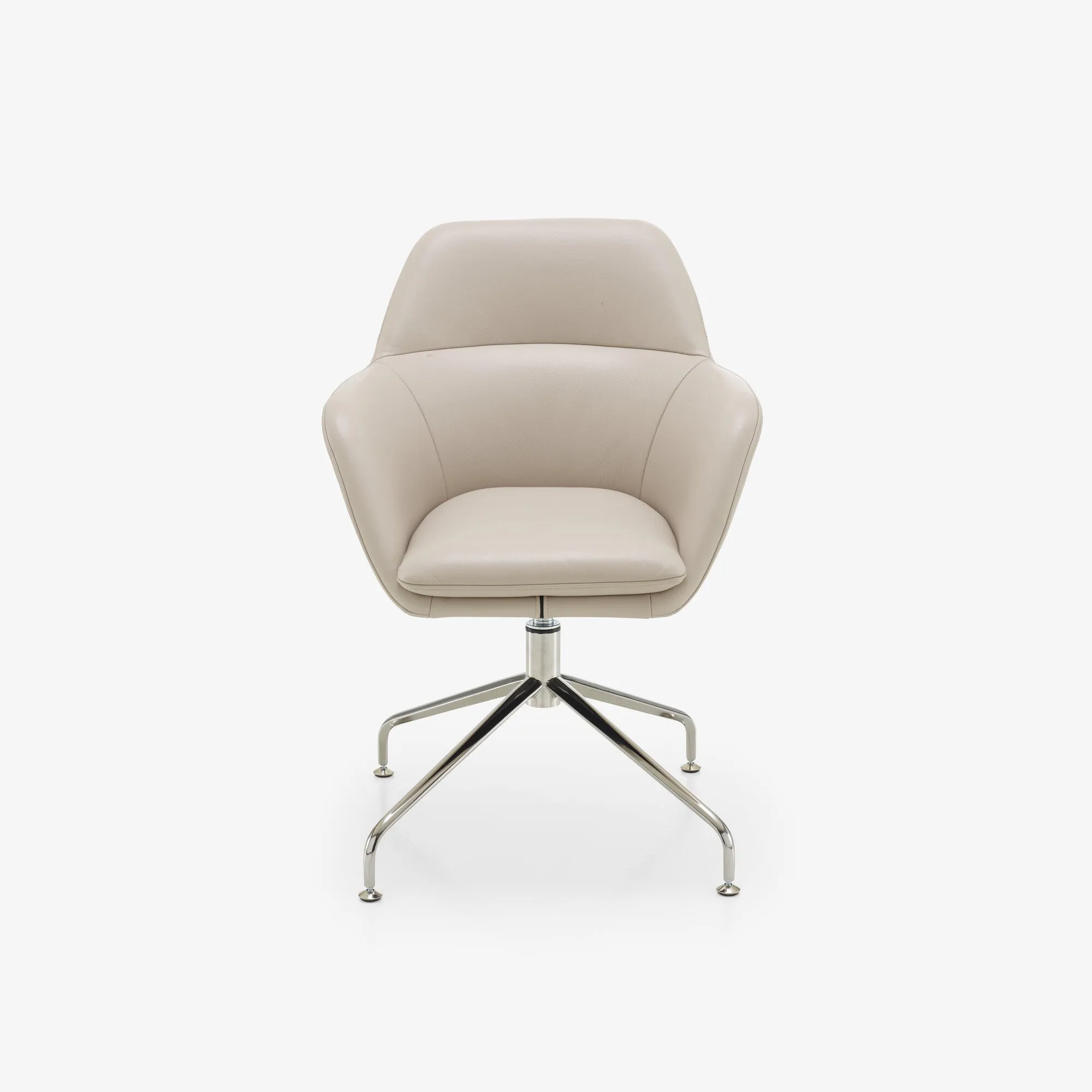 Amédée Carver Chair Central Pedestal - Brilliant Chrome