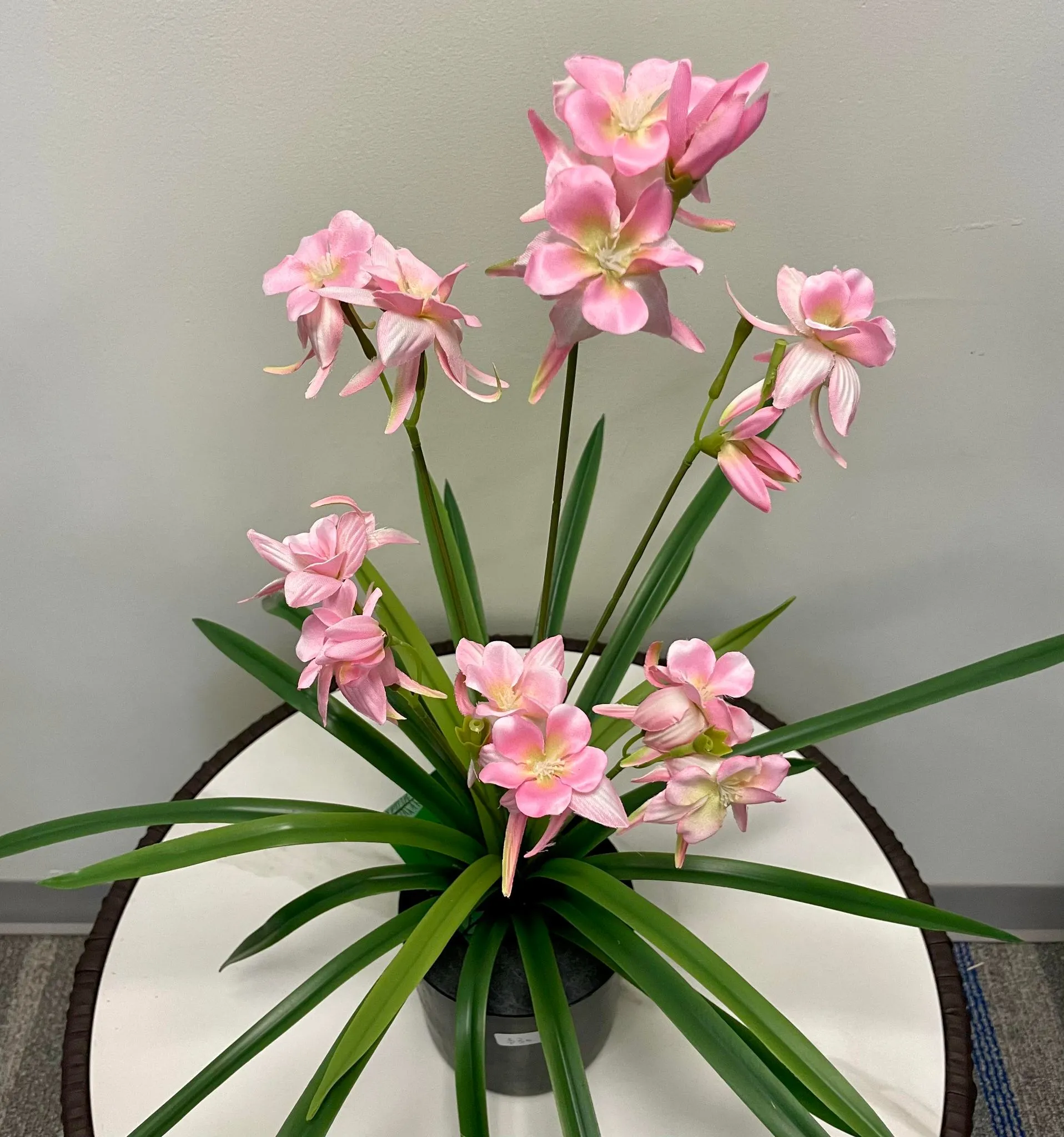 Artificial plant - 21" (pink narcissus flower)