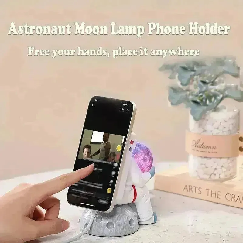 Astronaut Moon Lamp Magnetic Wireless Charger