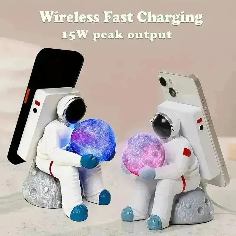 Astronaut Moon Lamp Magnetic Wireless Charger