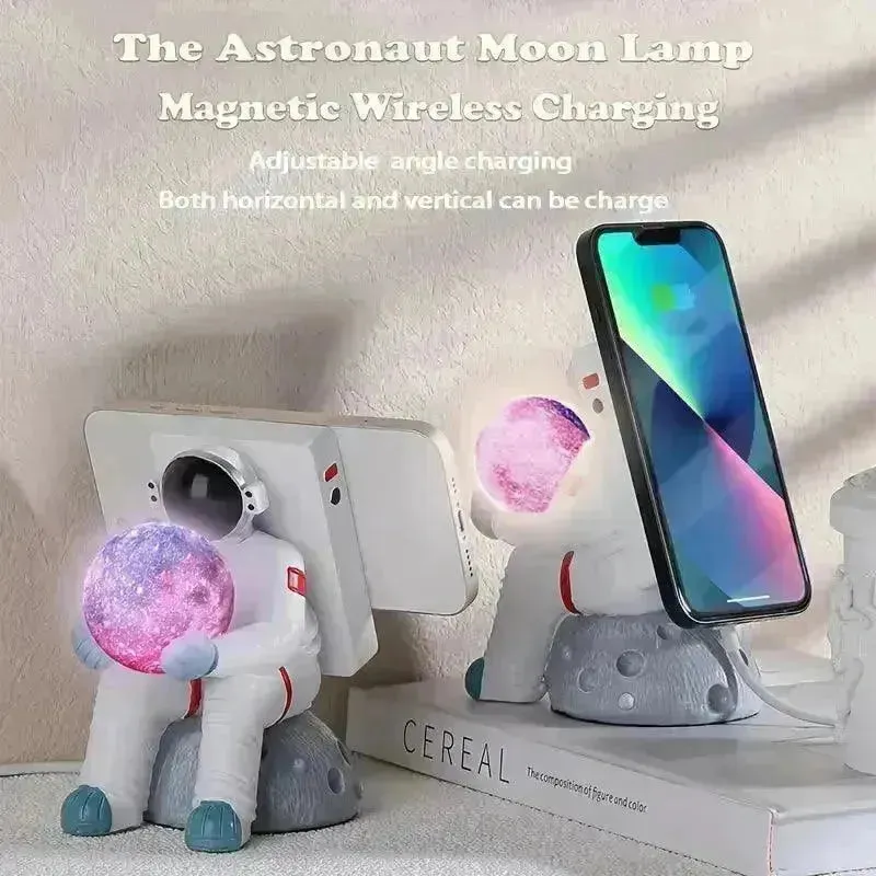 Astronaut Moon Lamp Magnetic Wireless Charger