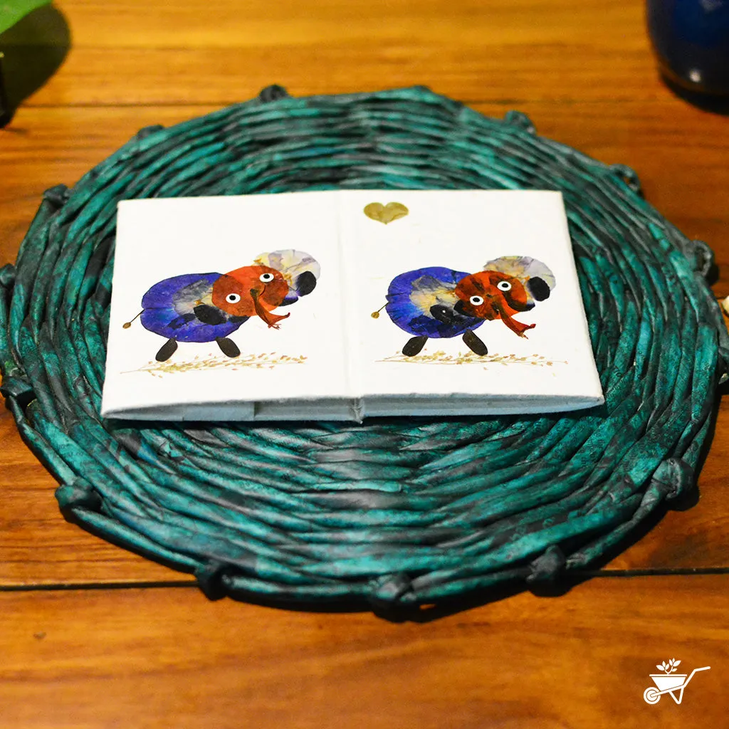 Bumbling Elephant Pen Stand