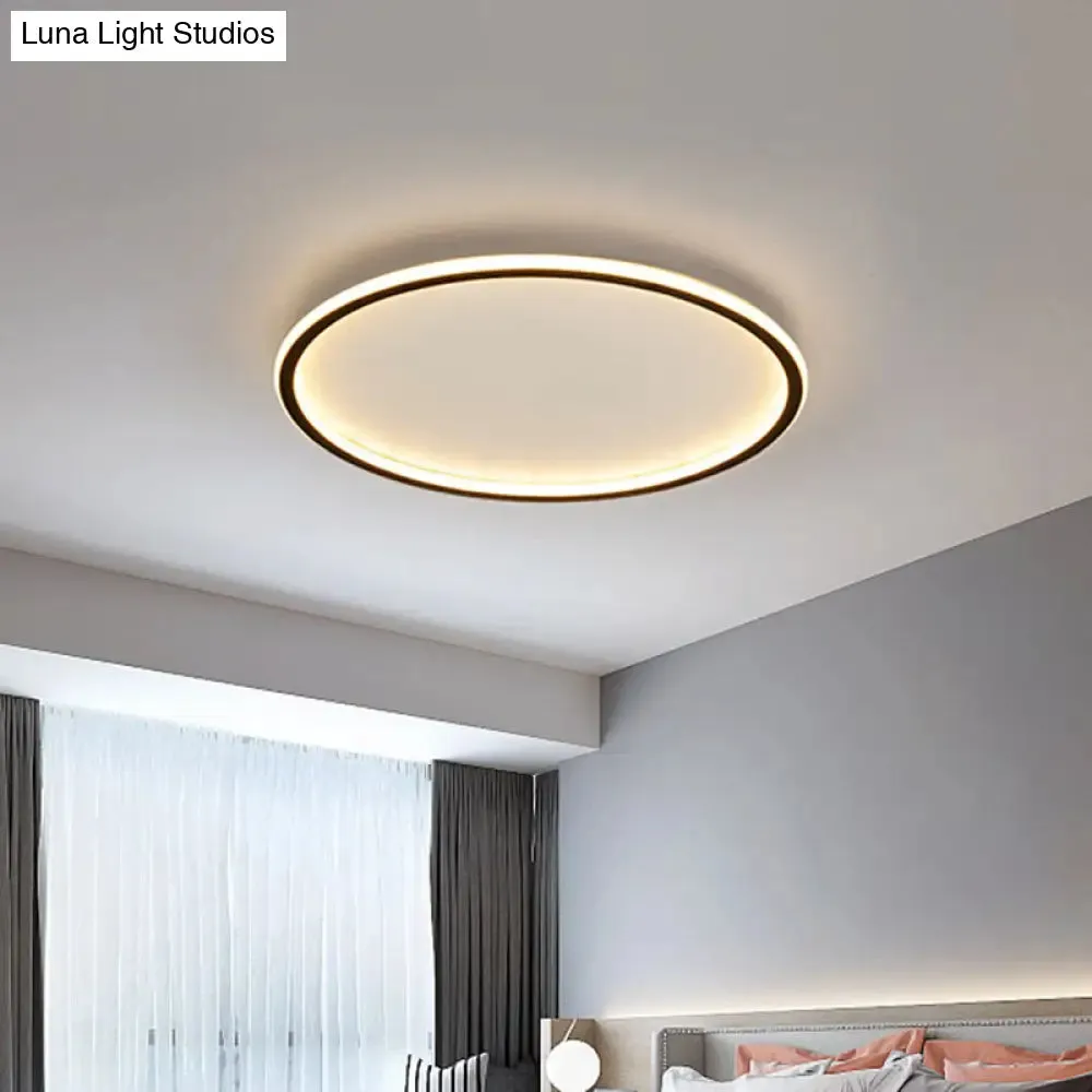 Contemporary Aluminum Flushmount Lights - Stylish Ceiling Fixture for Living Room