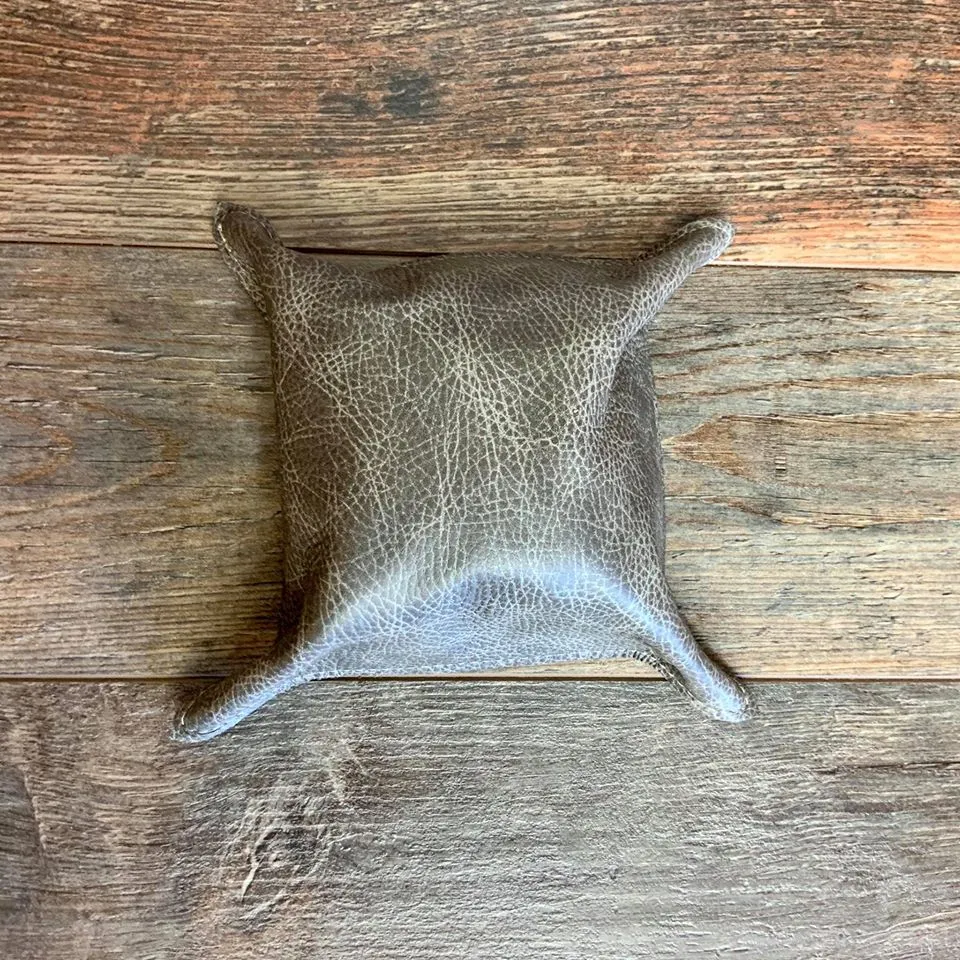 Cowhide Snap Tray - #20706