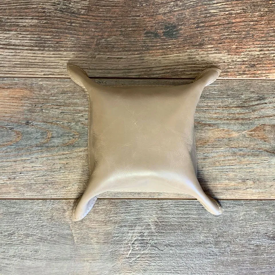 Cowhide Snap Tray - #21236