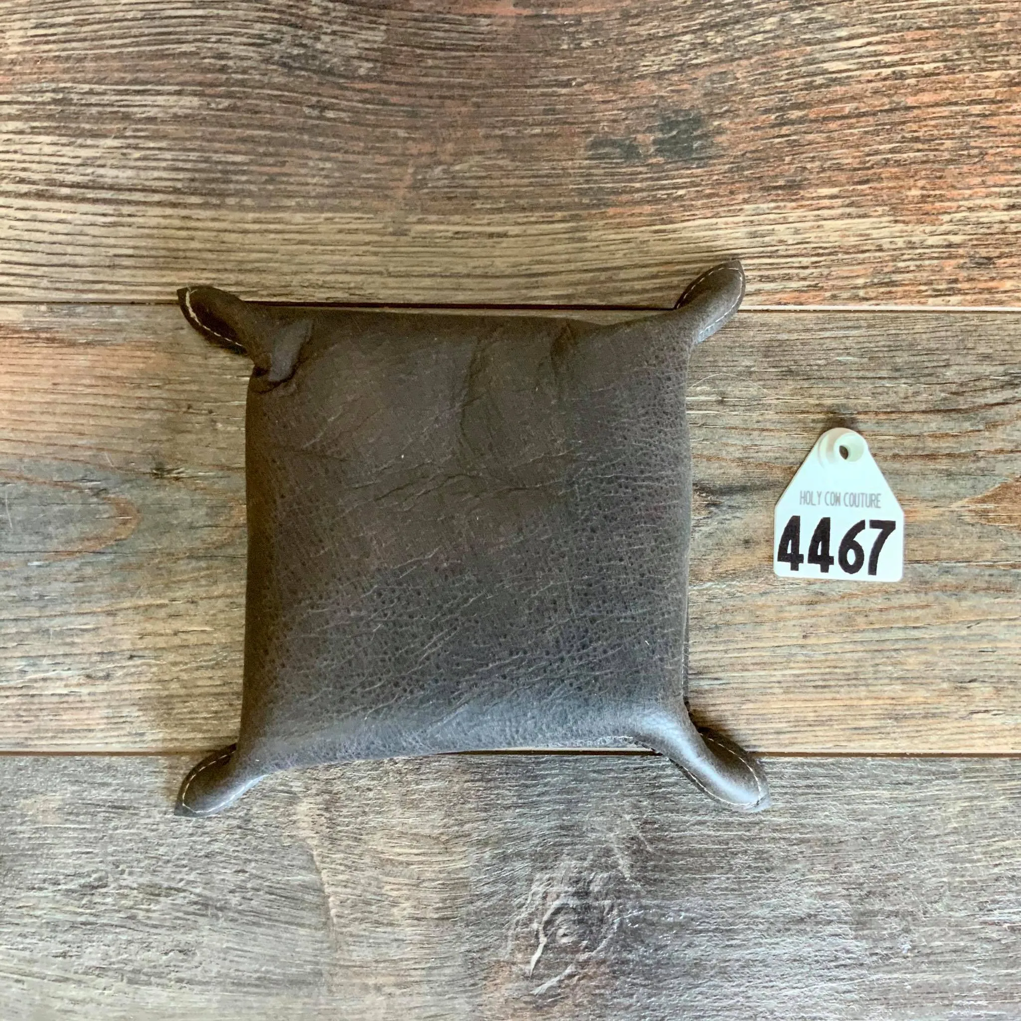 Cowhide Snap Tray - #4467