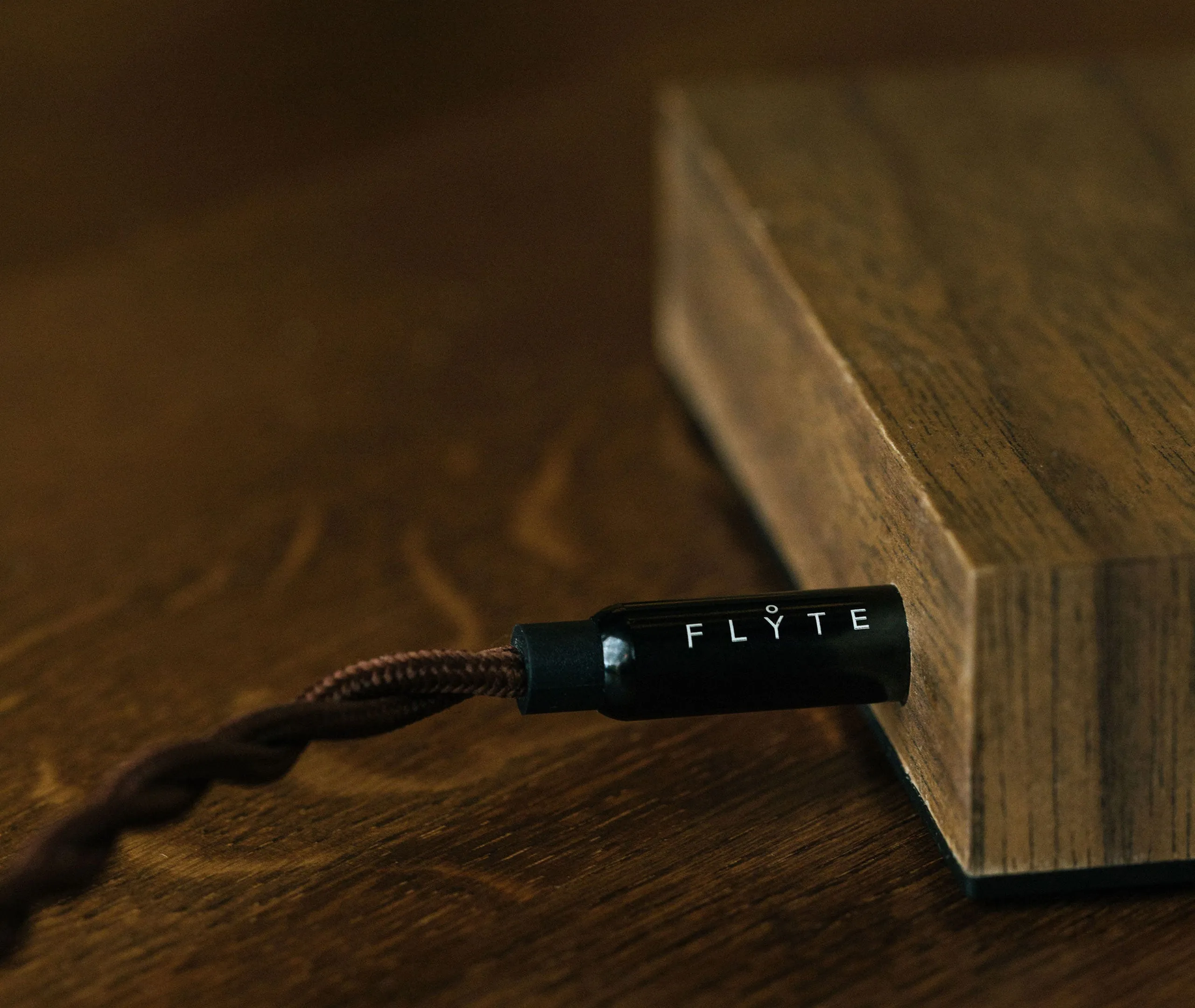 Flyte Buckminster