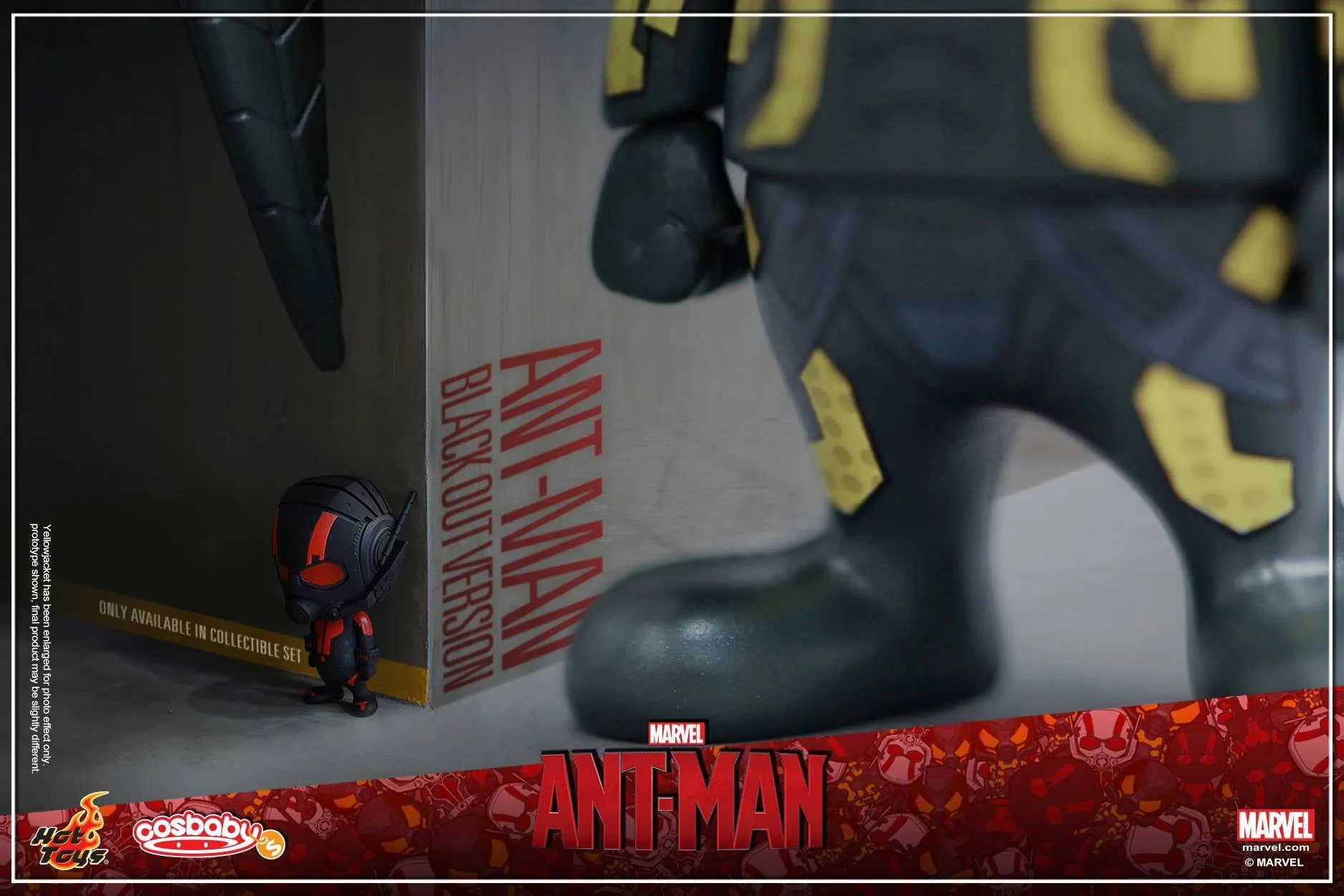 Hot Toys -  COSB189-190 - Ant-Man Cosbaby (S)