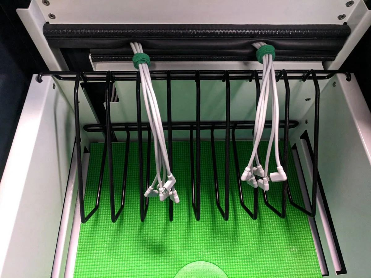 LocknCharge Carrier 20 Charging Cart