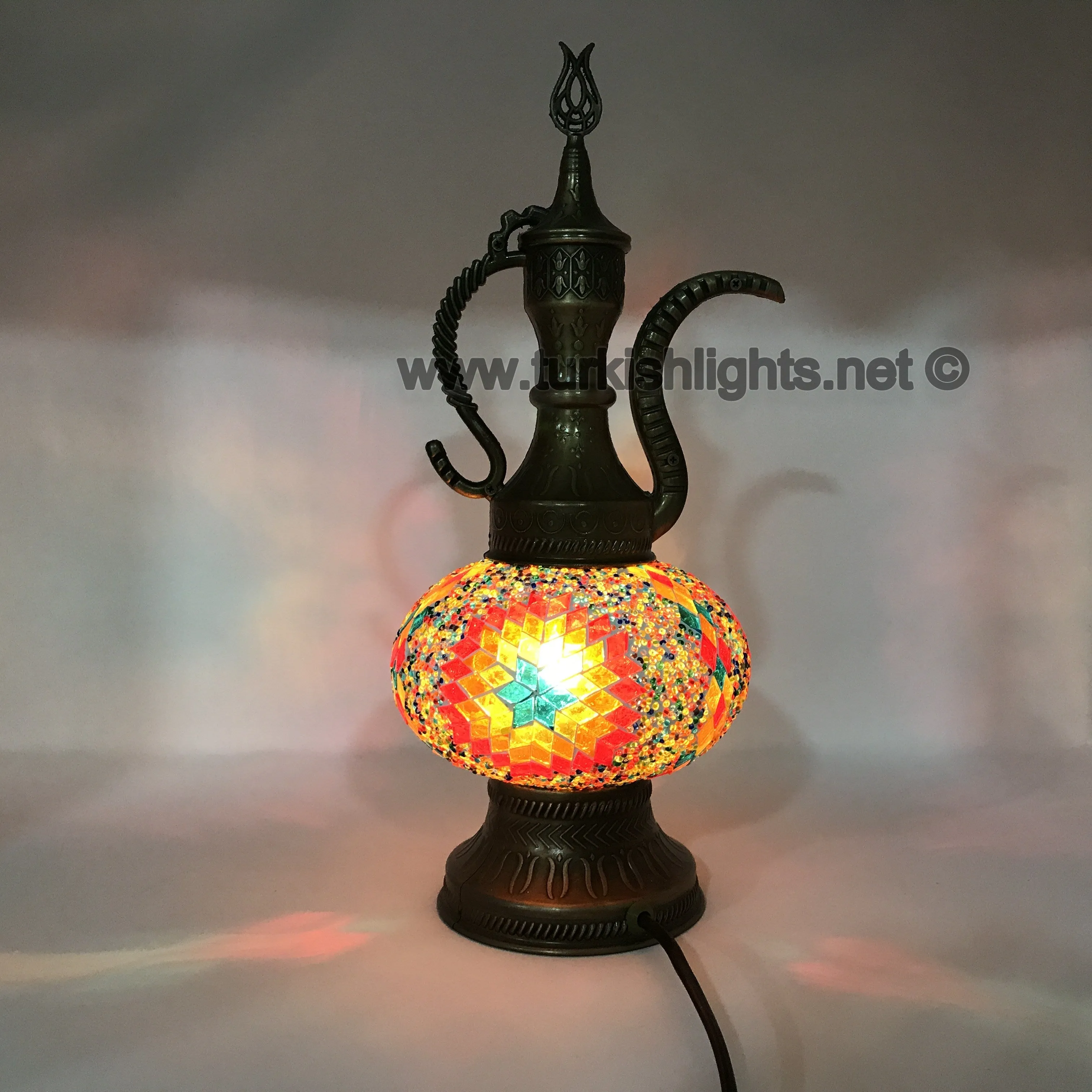 Melidia MOSAIC TABLE LAMP, PITCHER (IBRIK) - LARGE Melidia, Mosaic Table Lamp, Pitcher, Large Globe