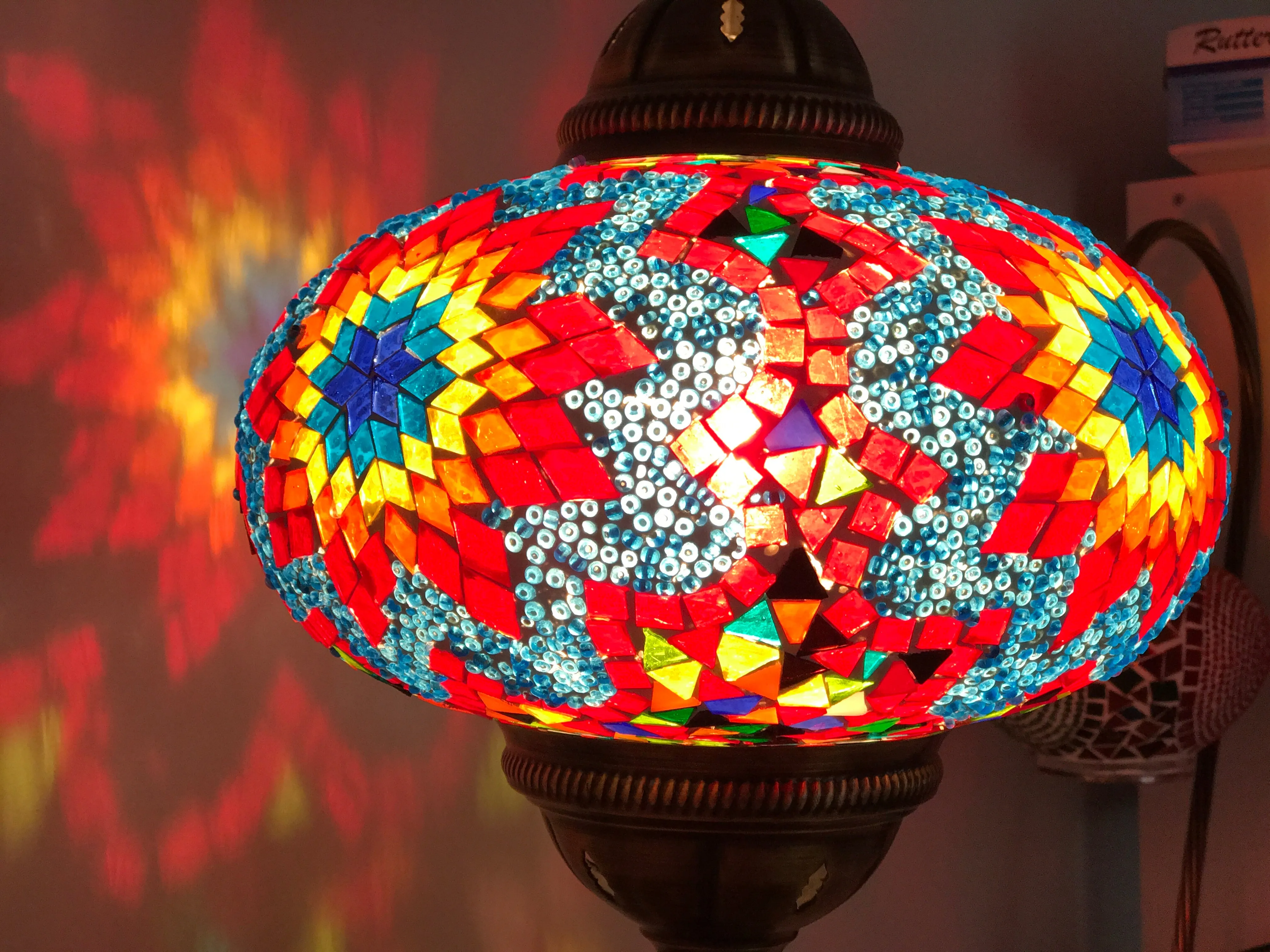 MOSAIC TABLE LAMP - EXTRA LARGE GLOBE