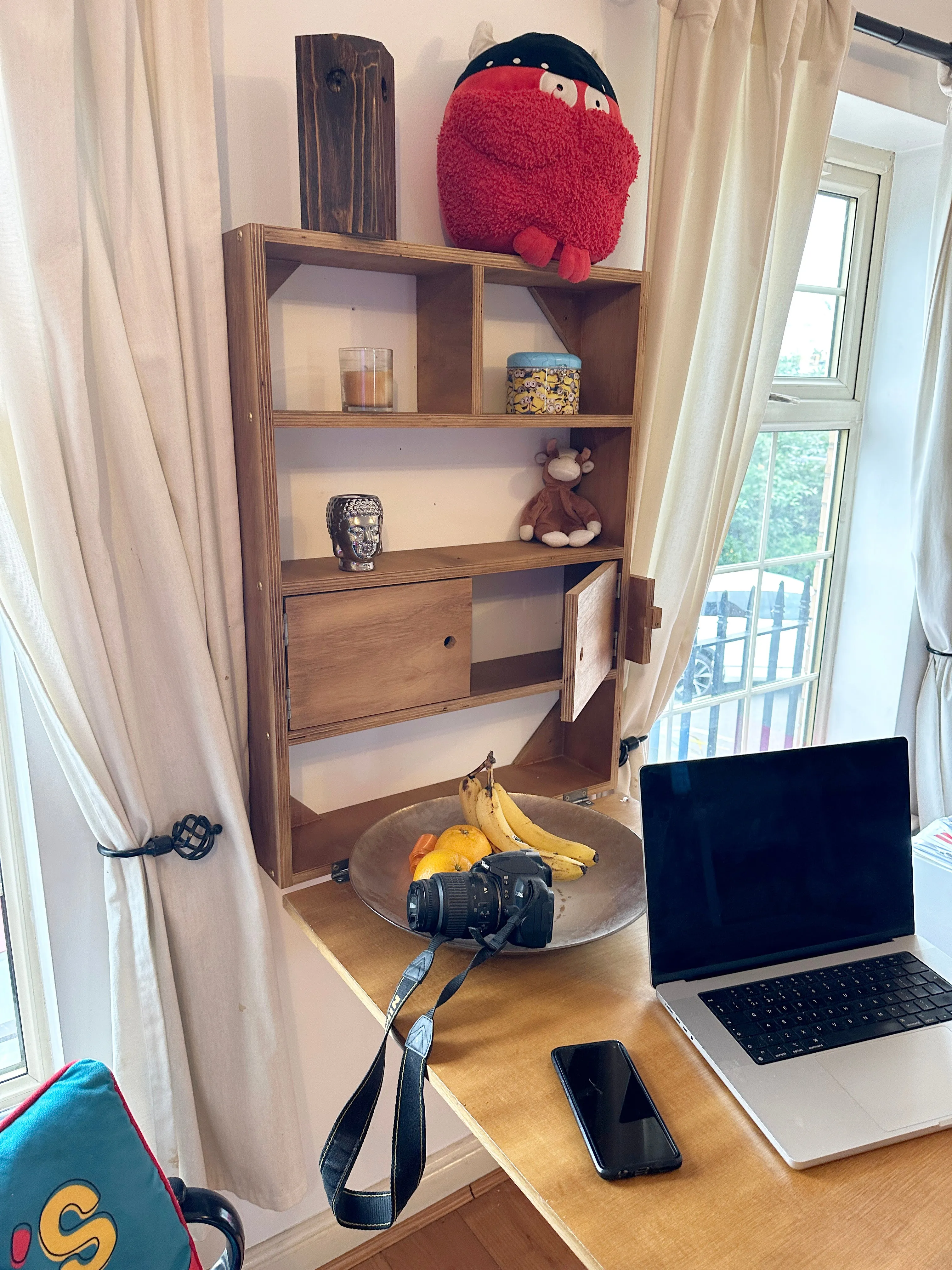 Murphy Office Desk, fold to wall great to work from home