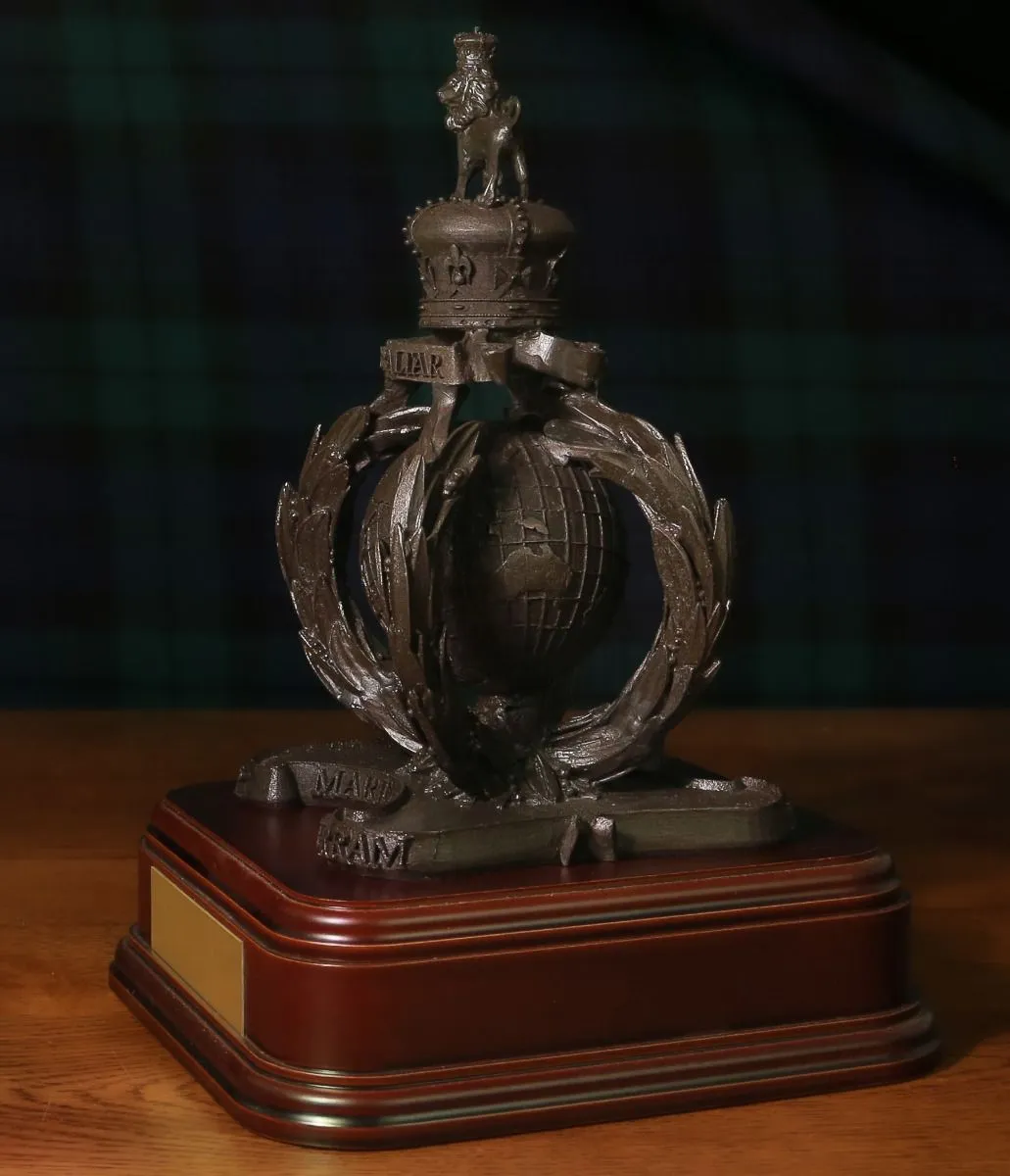 Royal Marines 3D Globe & Laurel - Bronze B77A